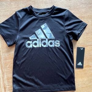 Adidas toddler t shirt NWT 3T